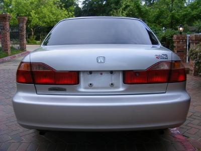 For Sale: 1998 Honda Accord EX  Reliable & Well-Maintaine - Thumbnail 3