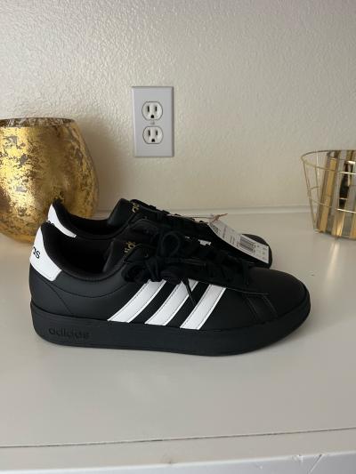 Black and White Adidas Grand Courts - Thumbnail 2