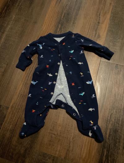 ten baby sleepers ranging in sizes 0 to 3 months - Thumbnail 4