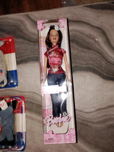 dolls colector items - Thumbnail 10