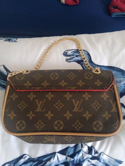 lui Vuitton purse - Thumbnail 2