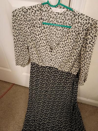 es un vestido de adolescentes