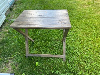 small table - Thumbnail 3