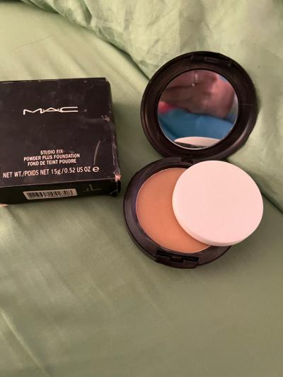 Mac face power slightly used - Thumbnail 3