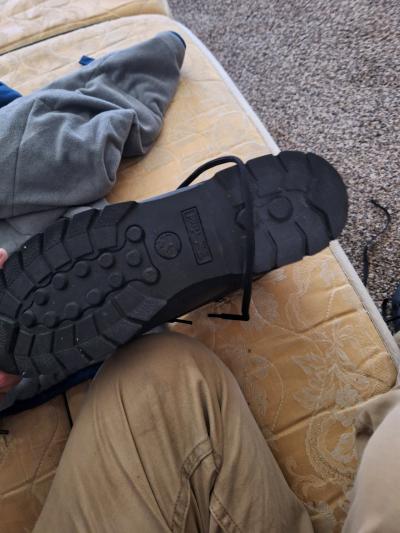 Boots looks very comfortableLooks o k timber - Thumbnail 2