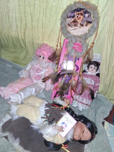 Three Porcelain Dolls plus a Dream Catcher - Thumbnail 5