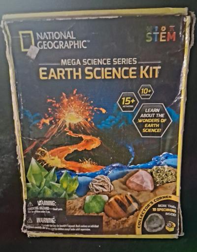 National Geographic Earth Science Kit