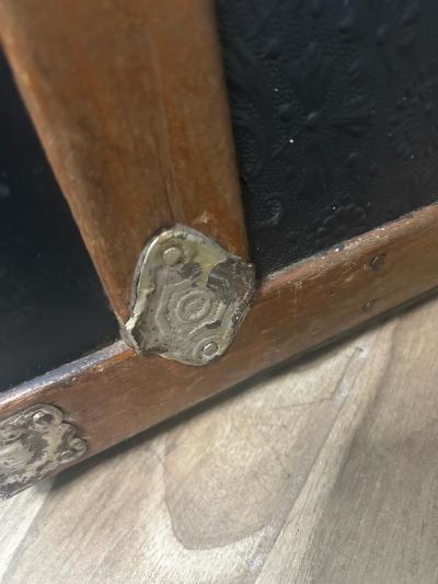 steam trunk embossed on wheels 18001900 google says - Thumbnail 3