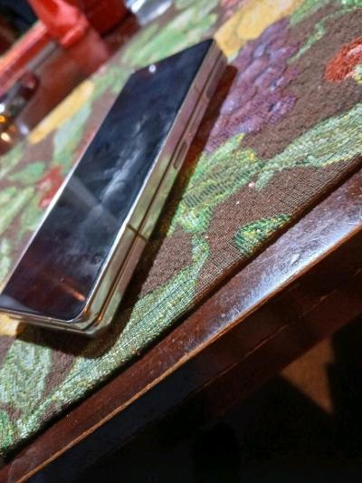 Samsung  galaxy Z fold 4 - Thumbnail 3