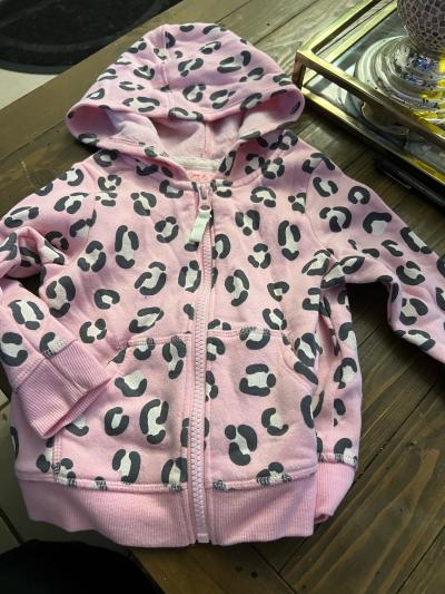 girls size 2T sweatshirt hoodie like new - Thumbnail 2