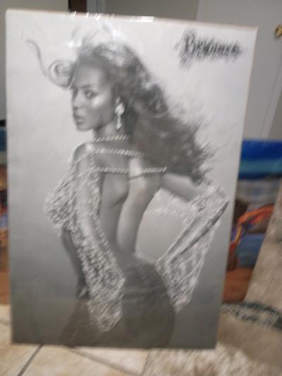 beyonc post good condition - Thumbnail 5
