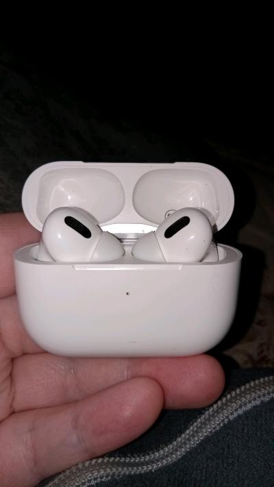 Apple Air pods