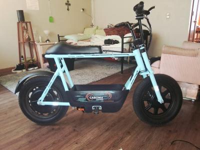 caroma D2 electric scooter - Thumbnail 2
