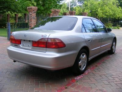 For Sale: 1998 Honda Accord EX  Reliable & Well-Maintaine - Thumbnail 2
