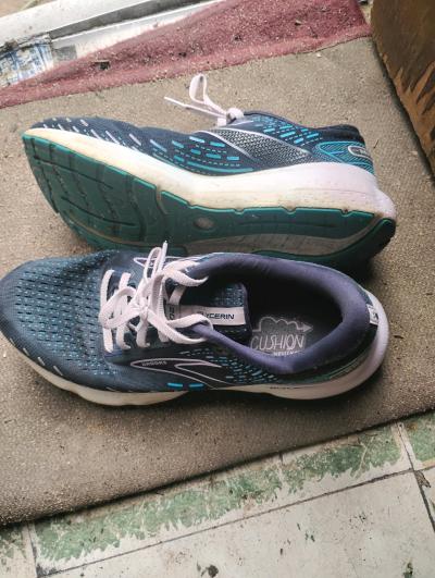A Nice Pair of Womens Athletic Sneakers - Thumbnail 2
