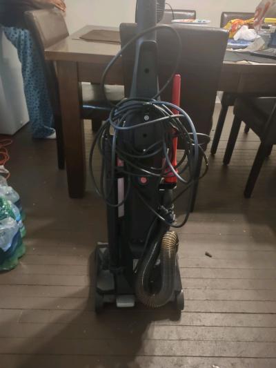 Used Hoover Wind Tunnel XL Pet vacuum cleaner - Thumbnail 3