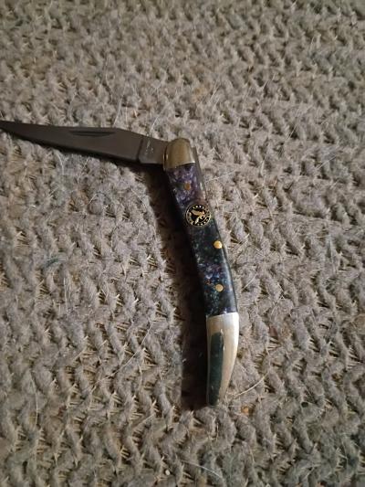 brand new Eagle Edge knife still in box never used