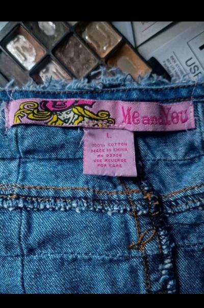 A Sexy Womens Denim Jean Skirt - Thumbnail 2