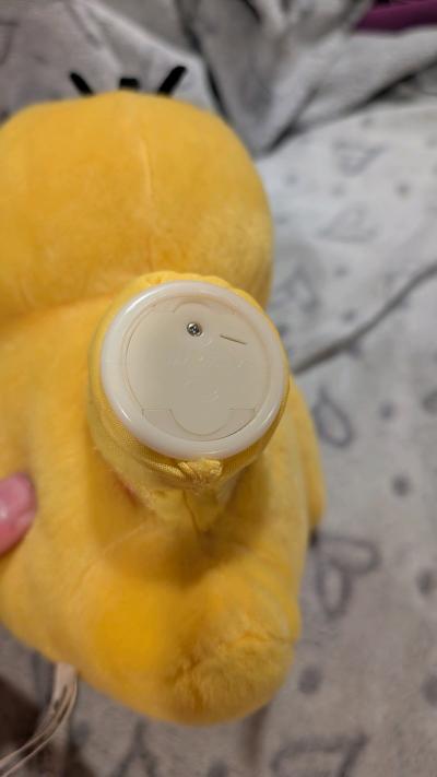 psyduck detective Pikachu plush that makes noise - Thumbnail 3