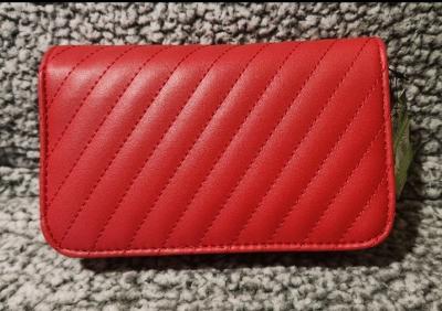 Badgley Mischka Ruby Red  2 Way ClutchCrossbody Bag - Thumbnail 2
