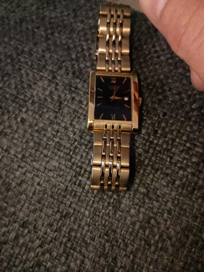Gold Citizen watch  water resistant japan movmnt
