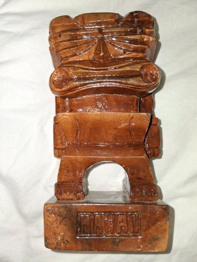 Hawaiian monkey pod tiki statue