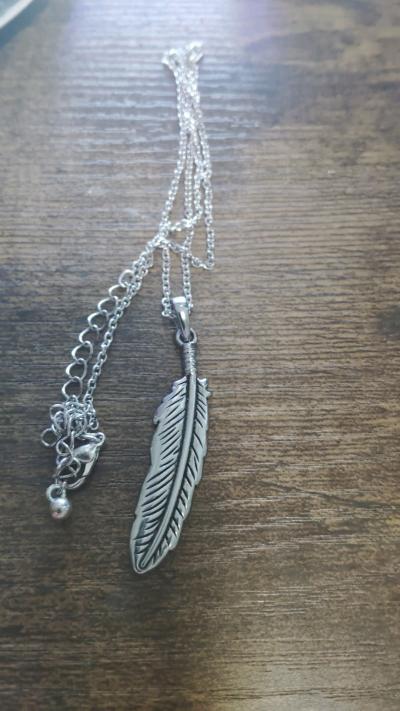 bracelets necklaces pins and more - Thumbnail 2