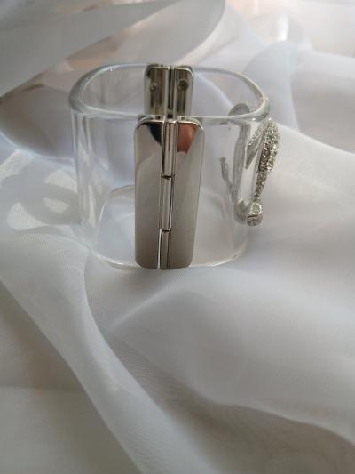 Chanel clear CC crystal cuff Acrylic - Thumbnail 4