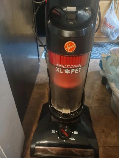 Used Hoover Wind Tunnel XL Pet vacuum cleaner - Thumbnail 2