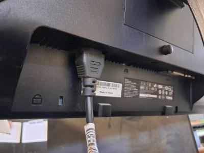 Dell Monitor With Wall Plug Cord - Thumbnail 3