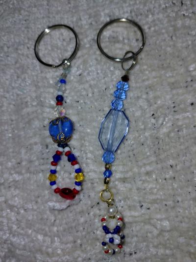 Several key chains zipper pulls and purse accessories - Thumbnail 7