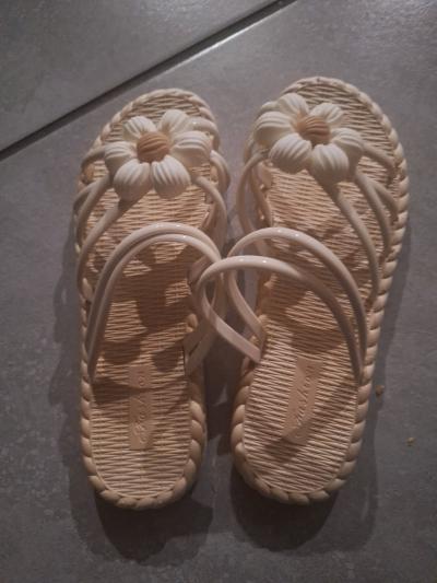 women fashion sandals for beach