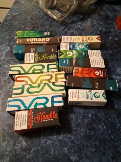 Vap with 30 refills only used twice - Thumbnail 3