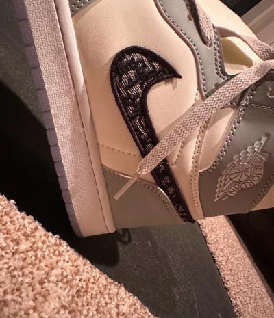 Nike high top shoes - Thumbnail 3
