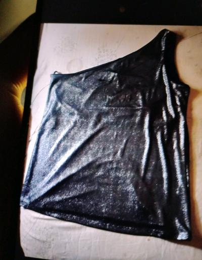 A Sexy Black One Sholder Top
