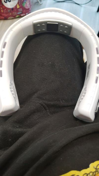 portable around the neck ac  blows cold three speeds - Thumbnail 4