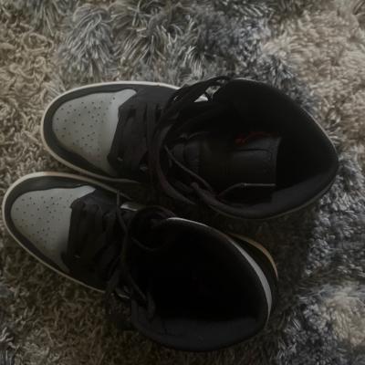 Nike air Jordan 1s - Thumbnail 4