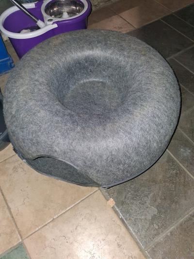 round hide away for cats