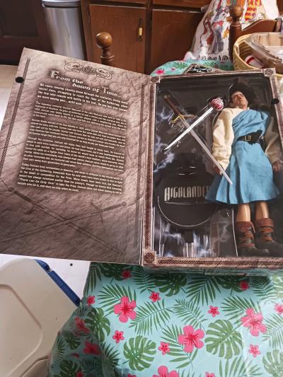 Sideshow Collectibles Duncan And Connor MacLeod - Thumbnail 3