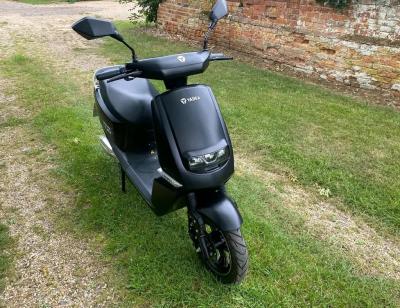 Electric bike - Thumbnail 2