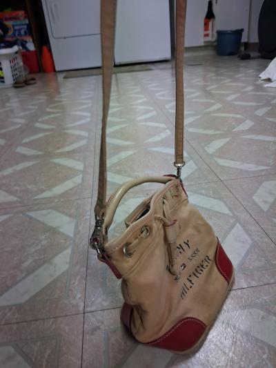 Womens Tommy Hilfiger Bucket Bag Purse - Thumbnail 3