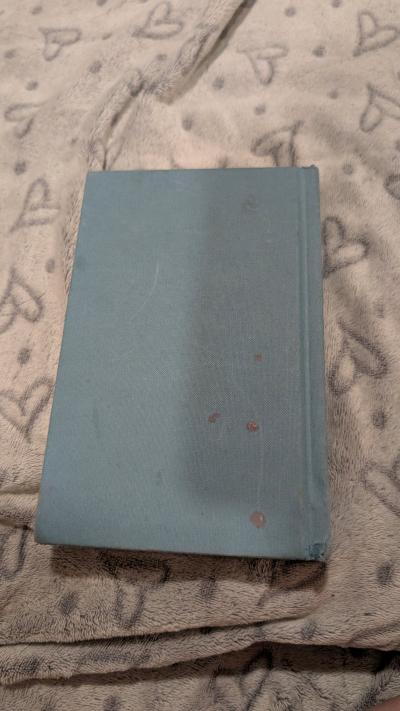 hollow city second novel of miss peregrines peculiar childre - Thumbnail 3