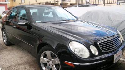 Mercedes Benz E500