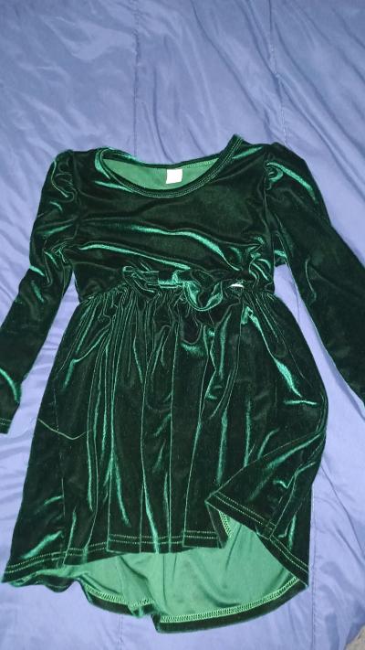 Various Girls Dresses - Thumbnail 3