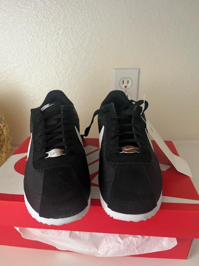 Black and White Nike Cortez - Thumbnail 3