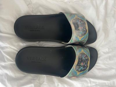Versace Mens Slides size 9 5 shoes designer sandals slipons - Thumbnail 4