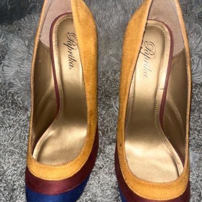 Paprika size 9 new