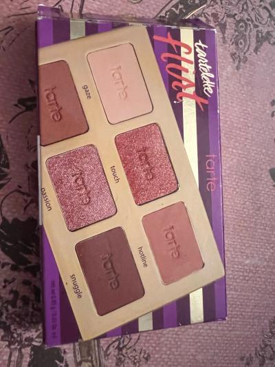 small makeup pallet light colors like new