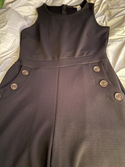 Black one piece jumpsuit with front pockets and buttons lg - Thumbnail 3