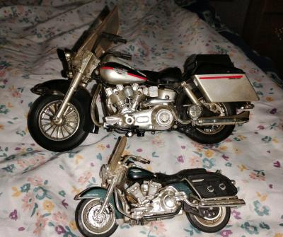 Maisto collectable motorcycles